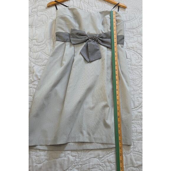 A. Byer Woman's Grey Black Striped Sleeveless Dress Big Bow in Front Size 9 - Picture 4 of 6